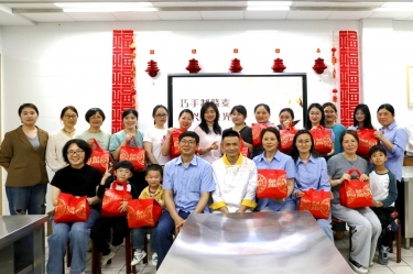 女职工业余文化活动 | 巧手制烧麦 太阳集团官网悦食光